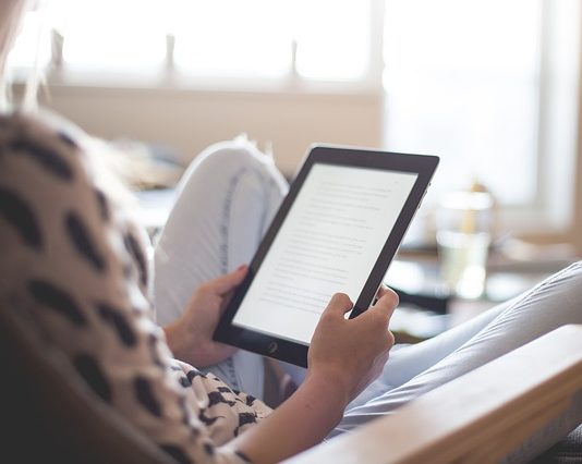 kindle z reklamami