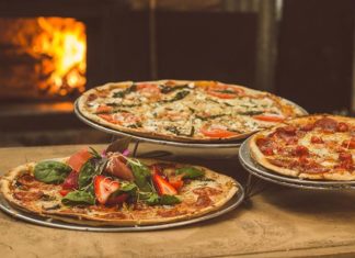 Otwieramy pizzerię – sprawdź, jak ją wyposażyć