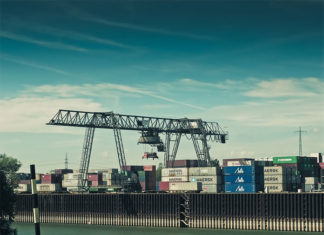 Outsourcing logistyczny - co to za dziedzina i czym się zajmuje?