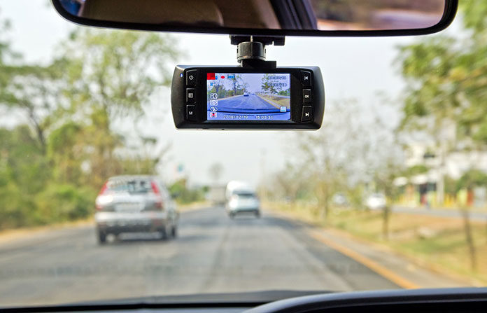 Wideorejestrator samochodowy – czym kierować się podczas zakupu kamery do samochodu?