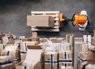 Opakowania kartonowe dla e-commerce – jak wybrać?