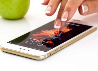 Gdzie wymienić szybkę w iPhone