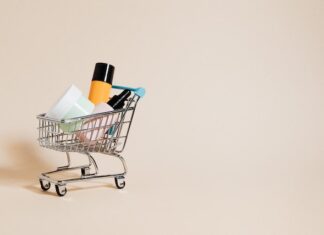 Jakie są największe wyzwania w sprzedaży B2C i jak z nimi walczyć