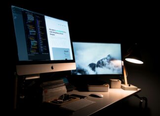 Minimalizm czy maksymalizm