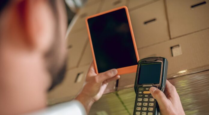 Od przyjęcia towaru do sprzedaży – jak działa system identyfikacji produktów? Od przyjęcia towaru do sprzedaży – jak działa system identyfikacji produktów